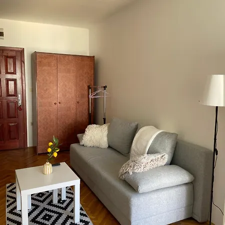 Apartman Lola Novi Sad Exterior photo